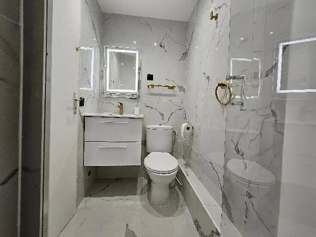 Superbe Appartement, 2 Chambres パリ ホームステイ