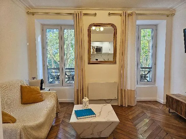 Superbe Appartement, 2 Chambres パリ フランス